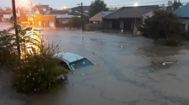 Un fuerte temporal dejó a Bahía Blanca bajo el agua