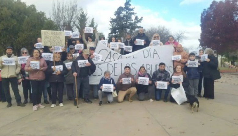 Villarino cerró el Centro de Día de Mayor Buratovich y crecen las protestas