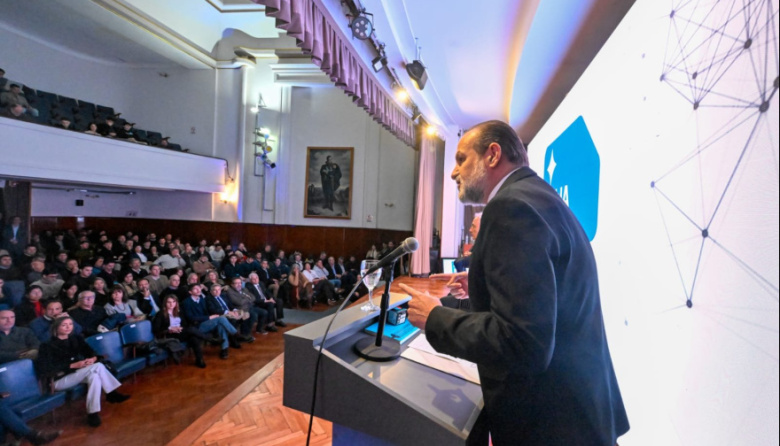 Bahía Blanca firmó una declaración para consolidarse como polo de inteligencia artificial