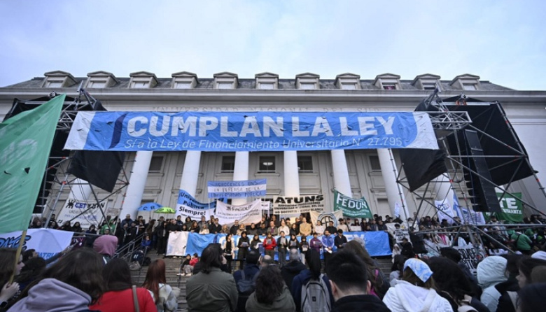 Quinta Marcha Federal en Bahía Blanca: miles exigieron aplicar la ley de financiamiento