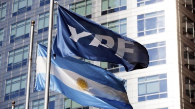 YPF le pone condiciones a Kicillof para construir la planta de GNL en Bahía Blanca