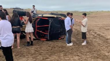 Monte Hermoso: una fiesta electrónica en la playa terminó en pelea, tres atropellados y un vuelco