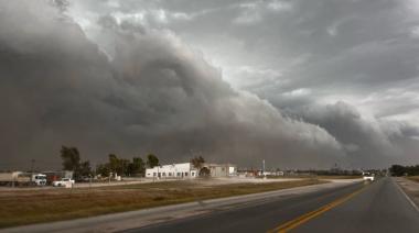 Cortes de luz y techos volados por el temporal en Tres Arroyos