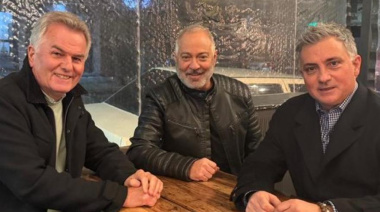 El exintendente Héctor Gay reapareció en redes tras su silencio político