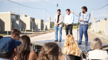 La Provincia entregó 46 nuevas viviendas en Coronel Dorrego