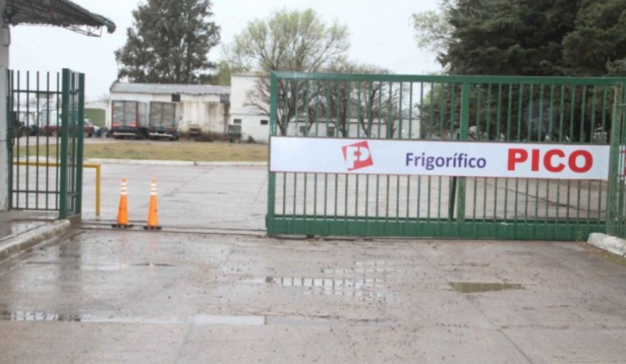 El frigorífico que creó las hamburguesas Paty despidió a casi 200 trabajadores y evalúa dejar el negocio