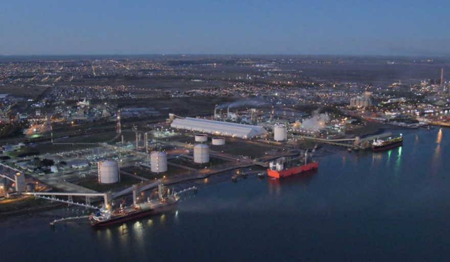 Bahía Blanca: se reactivan las operaciones del puerto tras un acuerdo parcial