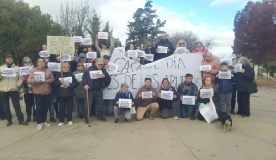 Villarino cerró el Centro de Día de Mayor Buratovich y crecen las protestas
