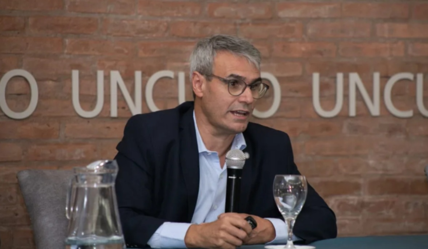 La UNS fijó postura por el caso de la nutria y aclaró que no puede aplicar sanciones